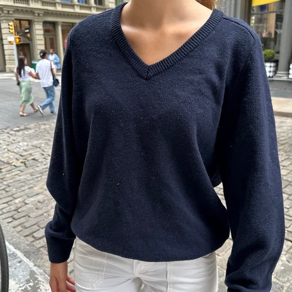 Brandy Melville Sweaters - Brandy Melville Sweater